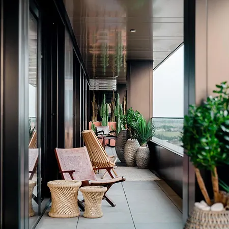 Sky21 Lux With Pool, Gym, & Views * Luxembourg