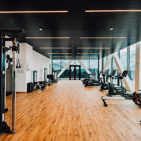Sky21 Lux With Pool, Gym, & Views Luxembourg